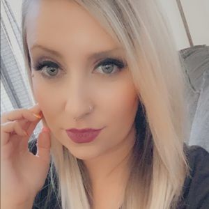 Meet your Posher, Bethany